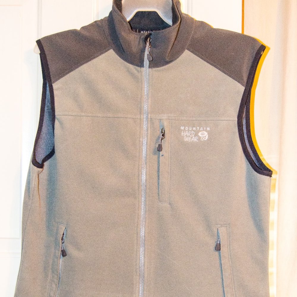 Mountain Hardwear Gore Windstopper Vest sz Lg EUC